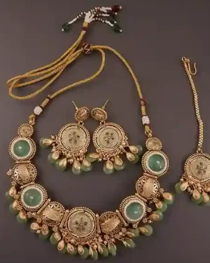 Purvi Gold traditional necklace set