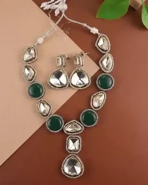 Ria set