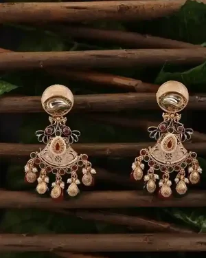 Ijaya Golden green and red earrings