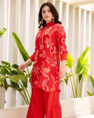 Red Floral Printed Mirror Embellished Satin Kurti Pant Co-Ord Set