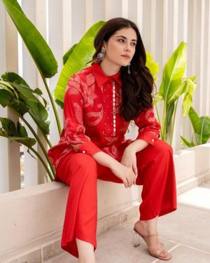 Red Floral Printed Mirror Embellished Satin Kurti Pant Co-Ord Set