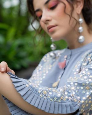 FASHION DWAR Floral Embroidered Mandarin Collar Pure Cotton Top With Trouser