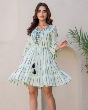 Women’s Mint Cotton Short Dress With Knot Belt And Flared Sleeves